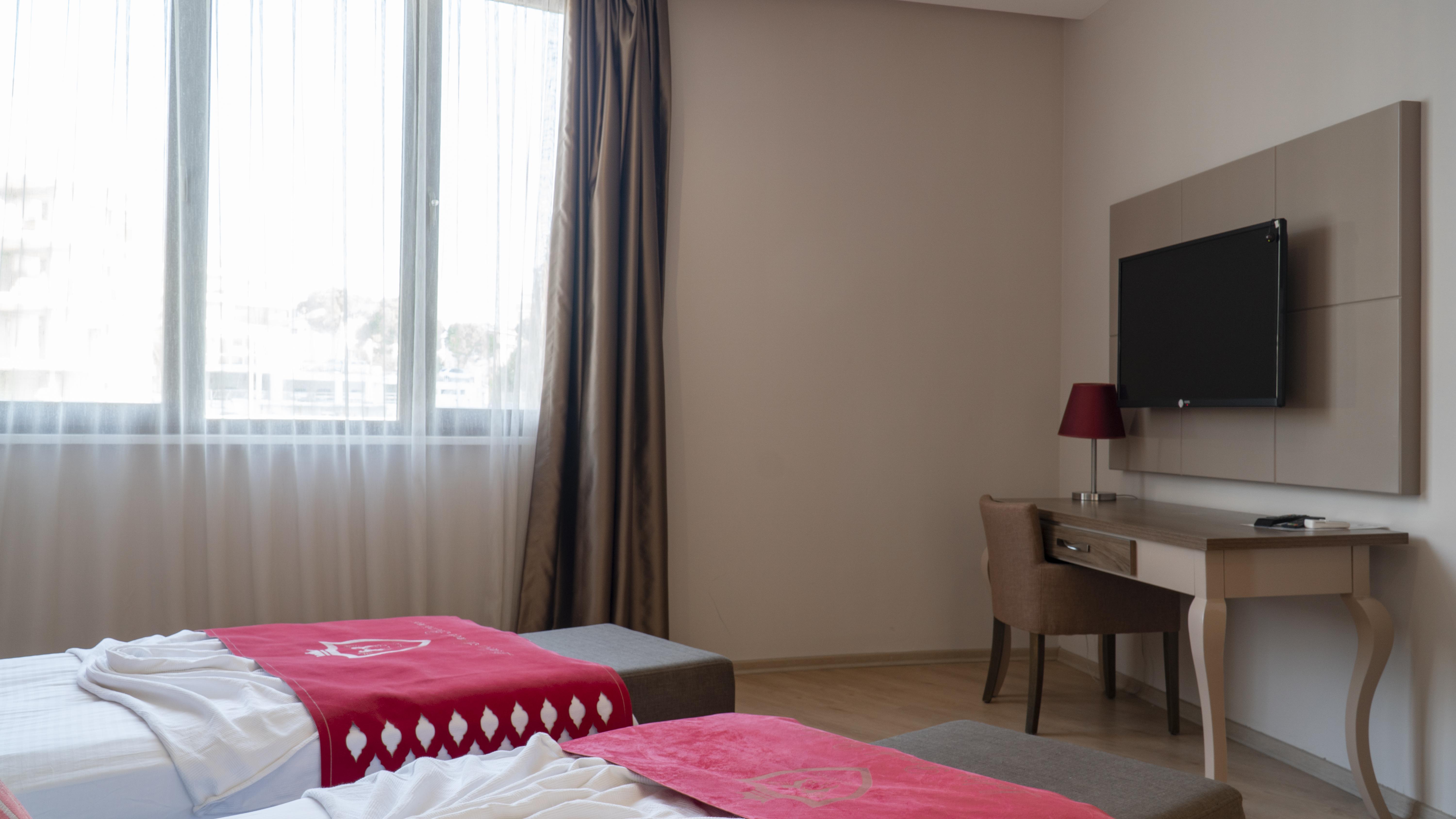 Ladies Beach Suite Hotel (Adults Only) Kuşadası Buitenkant foto
