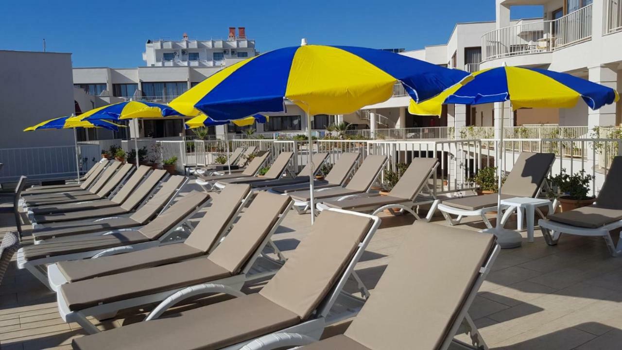 Ladies Beach Suite Hotel (Adults Only) Kuşadası Buitenkant foto