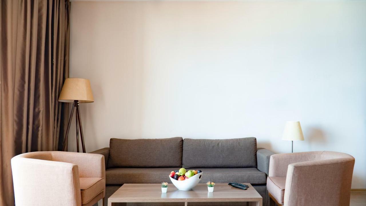 Ladies Beach Suite Hotel (Adults Only) Kuşadası Buitenkant foto